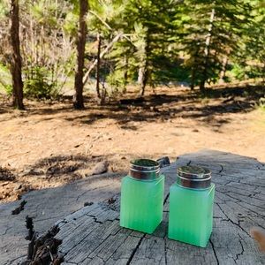 Vintage Salt & Pepper Shaker